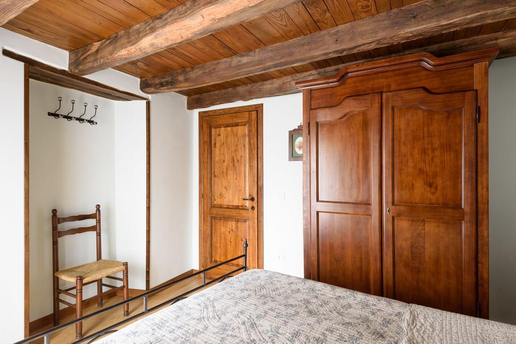 Il Borgo Dei Corsi - Charming Holiday Apartments 오르티냐노 라기올로 외부 사진