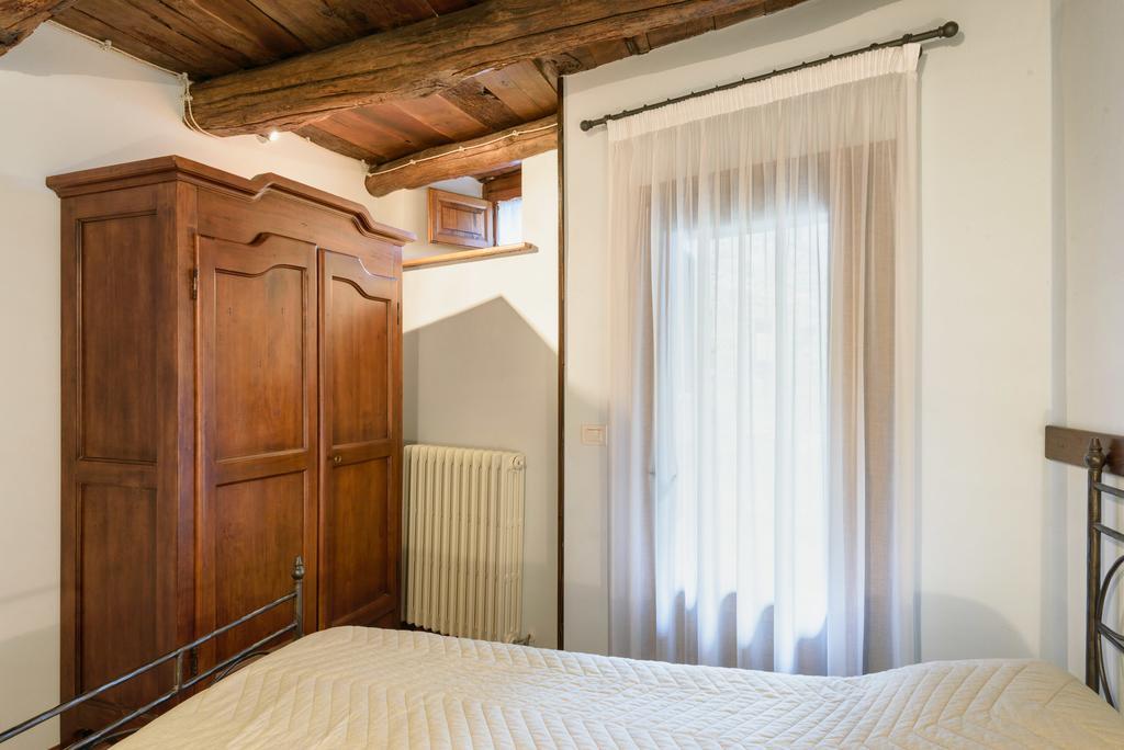 Il Borgo Dei Corsi - Charming Holiday Apartments 오르티냐노 라기올로 외부 사진